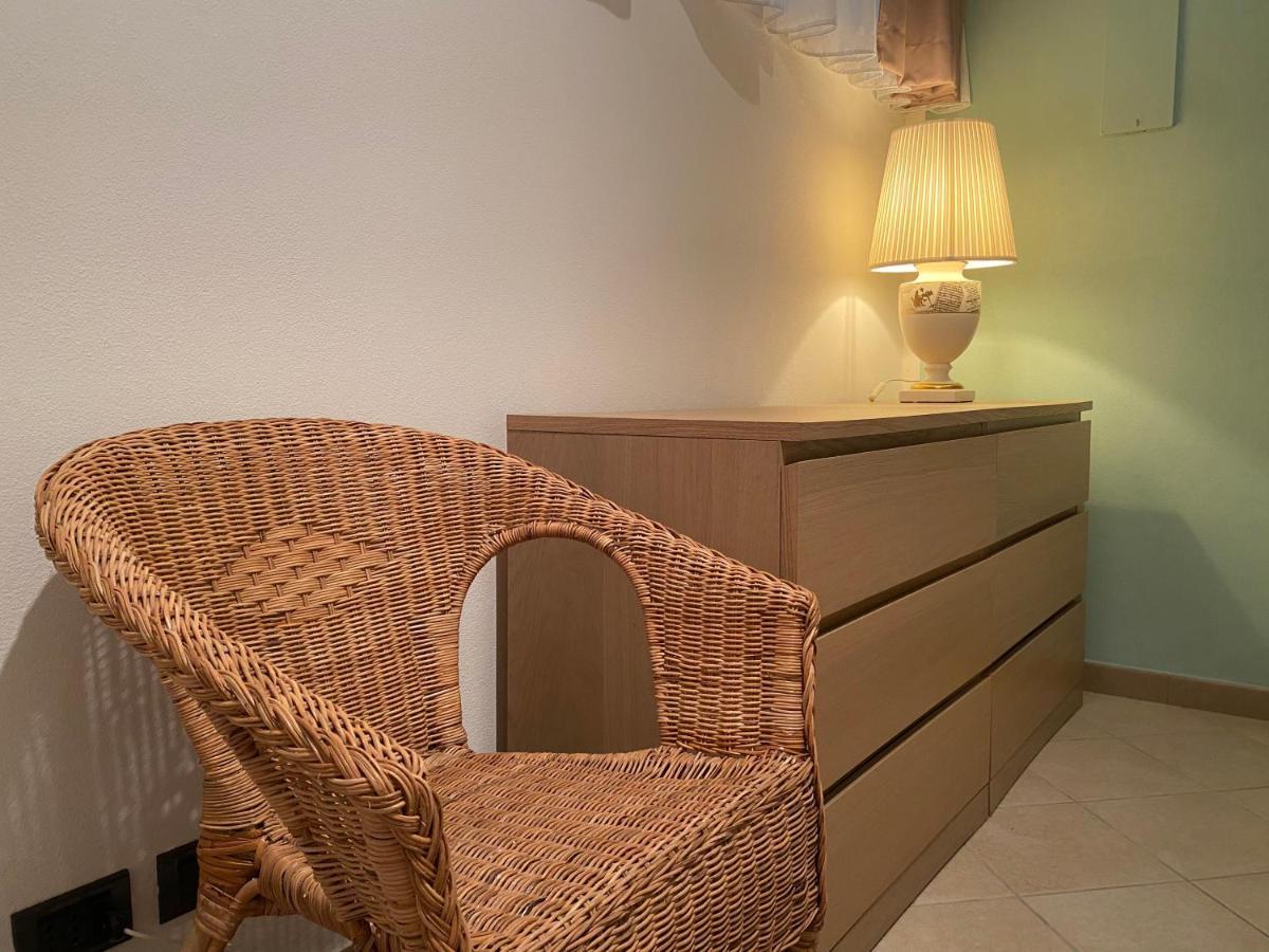 Flowers & Garden Apartment Con Vista Lago مانربا ديل جاردا المظهر الخارجي الصورة